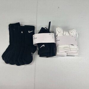 Nike Kid's Crew White and Black Small Socks NEW 12 Pairs